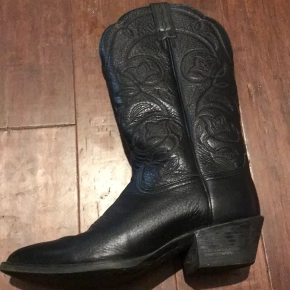 Ariat Black Heeled Boots for Women - Picture 12 of 13